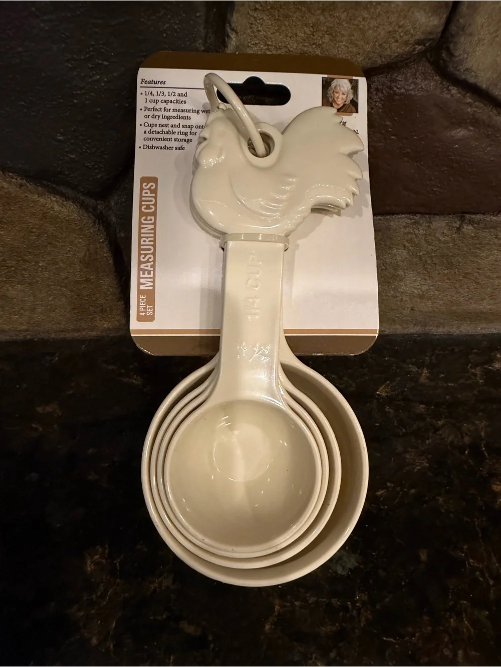 Paula Deen Cream Rooster Nesting Measuring Cups 4 Piece Set NEW